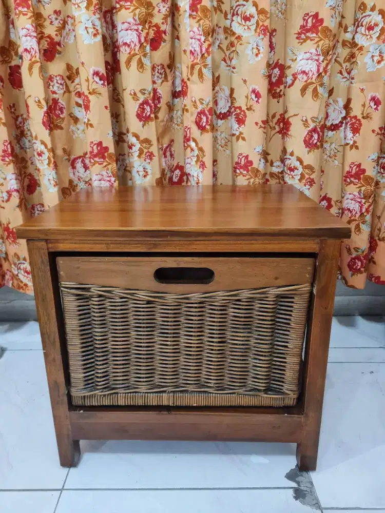 Laci Rotan Coklat (Bekas)