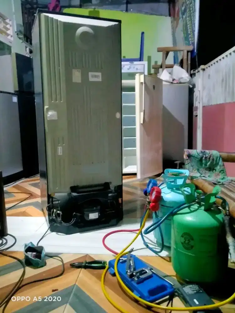 Bengkel Service Elektronik