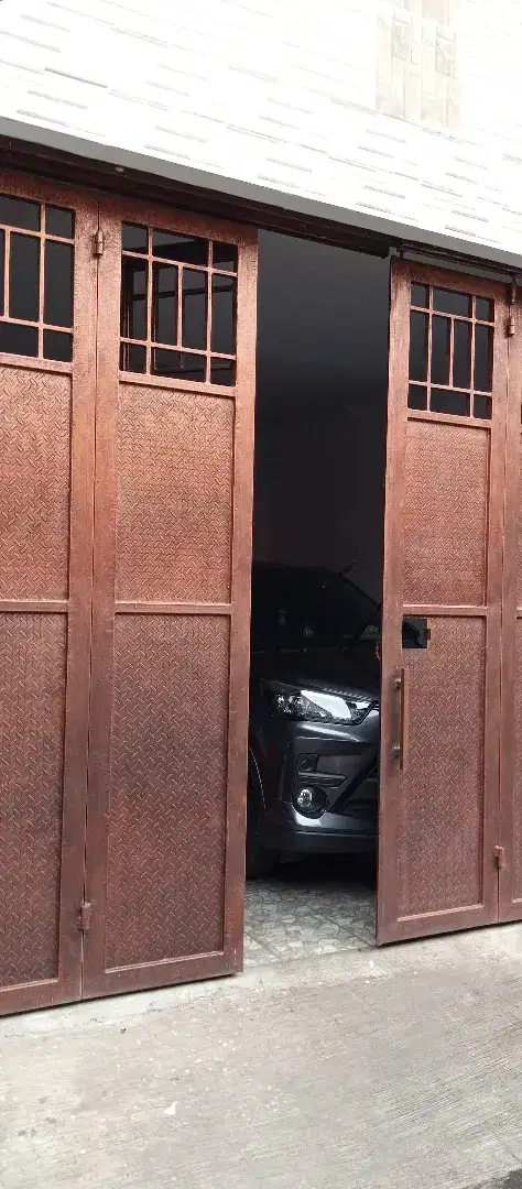 ANGKE/TAMBORA/RUMAH TINGGAL