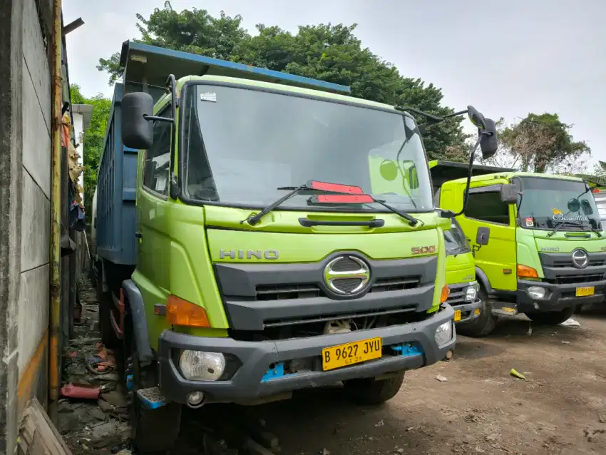 HINO Ranger FM260JD Dumptruck 6X4 Tahun 2021