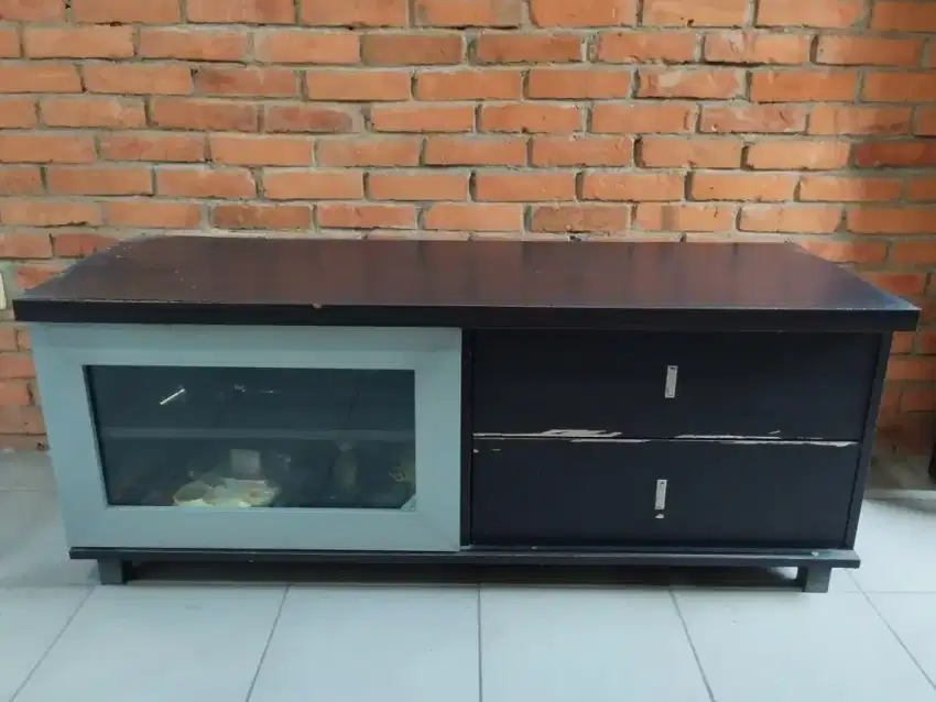 Meja / Buffet TV Turunin Harga