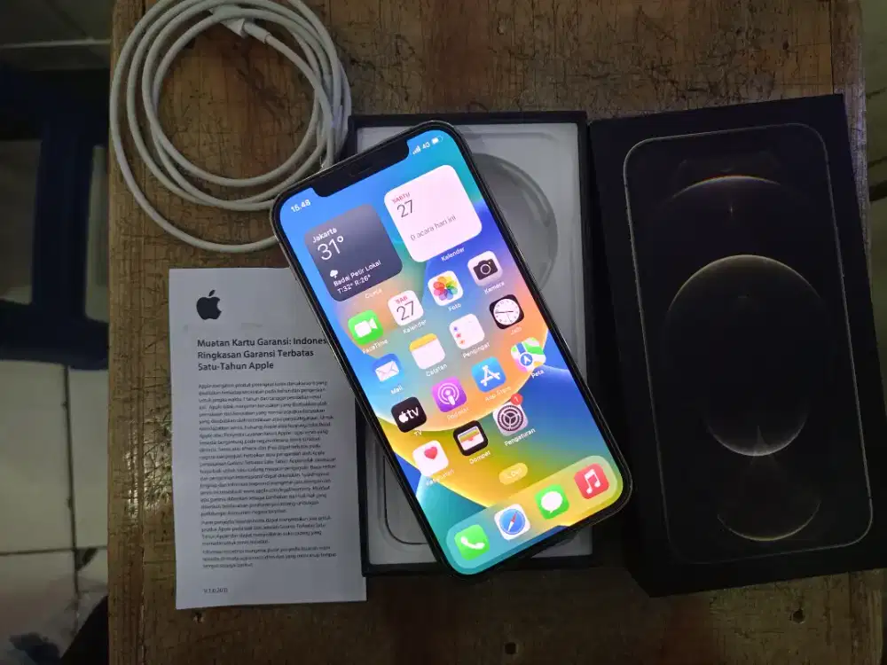 iPhone 12 Pro 128GB - resmi iBox second - Terima Jual beli