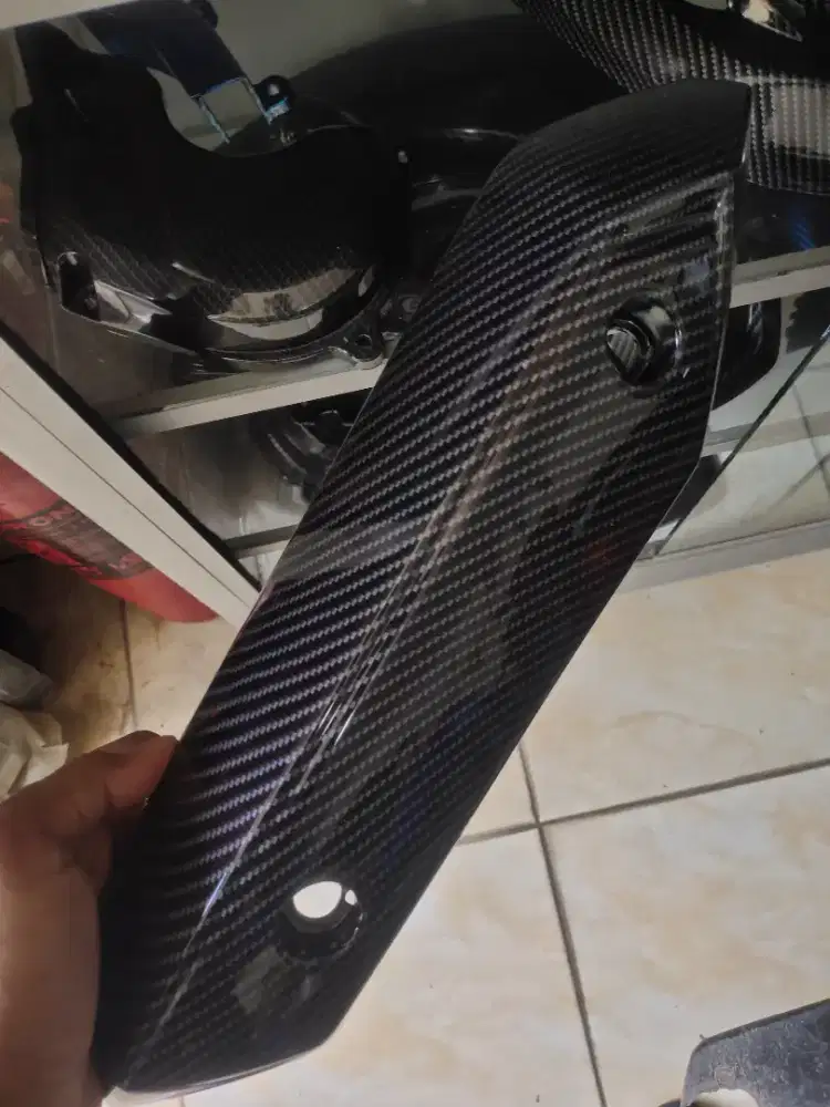 Tameng knalpot all honda beat carbon hitan