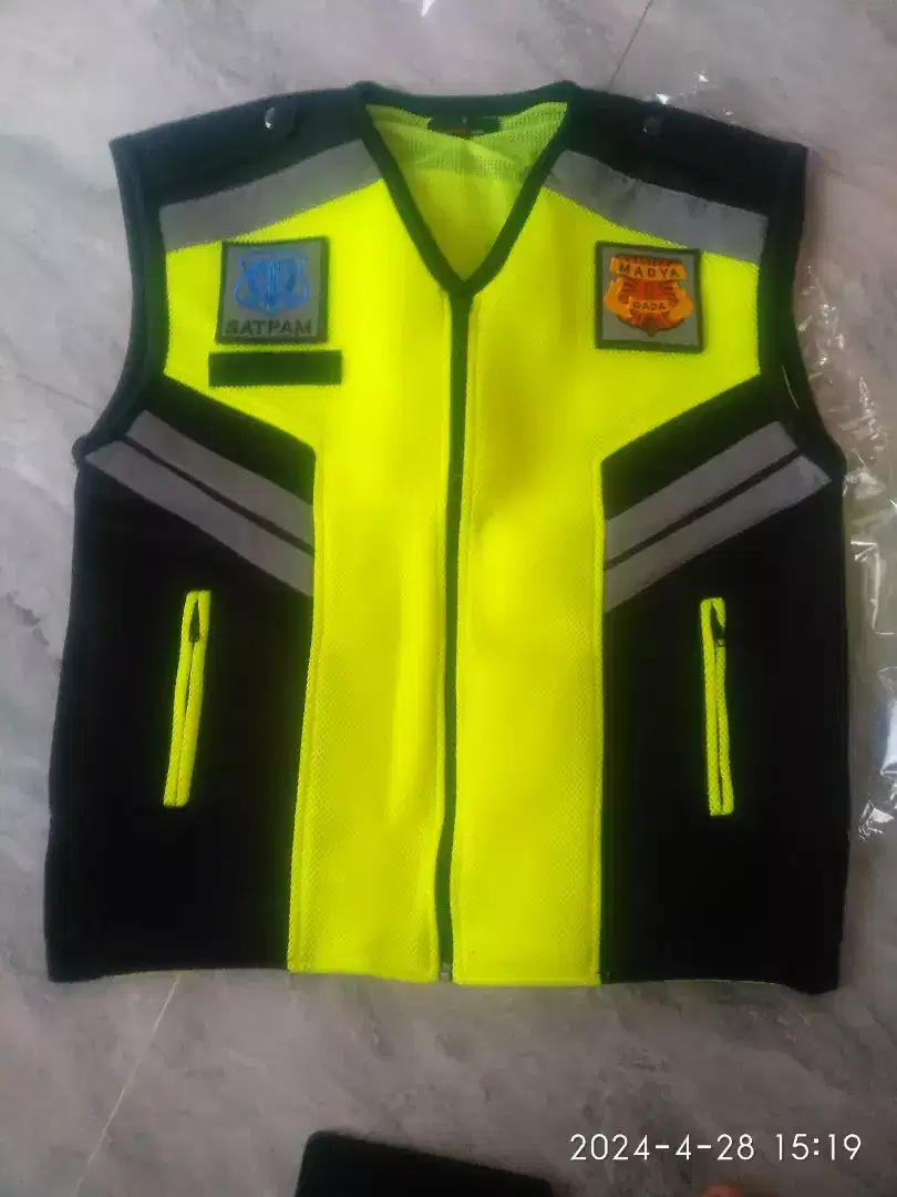 Rompi Security / Satpam