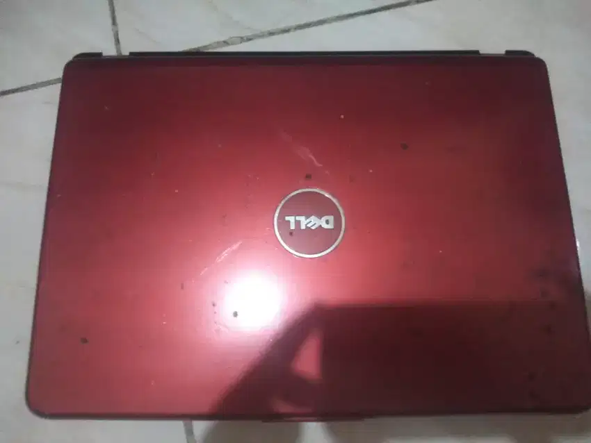 Dijual Laptop DELL Kondisi Normal