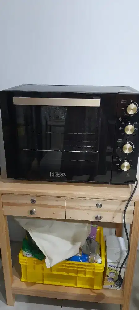 Oven listrik 60 L, merk Signora De Vinci