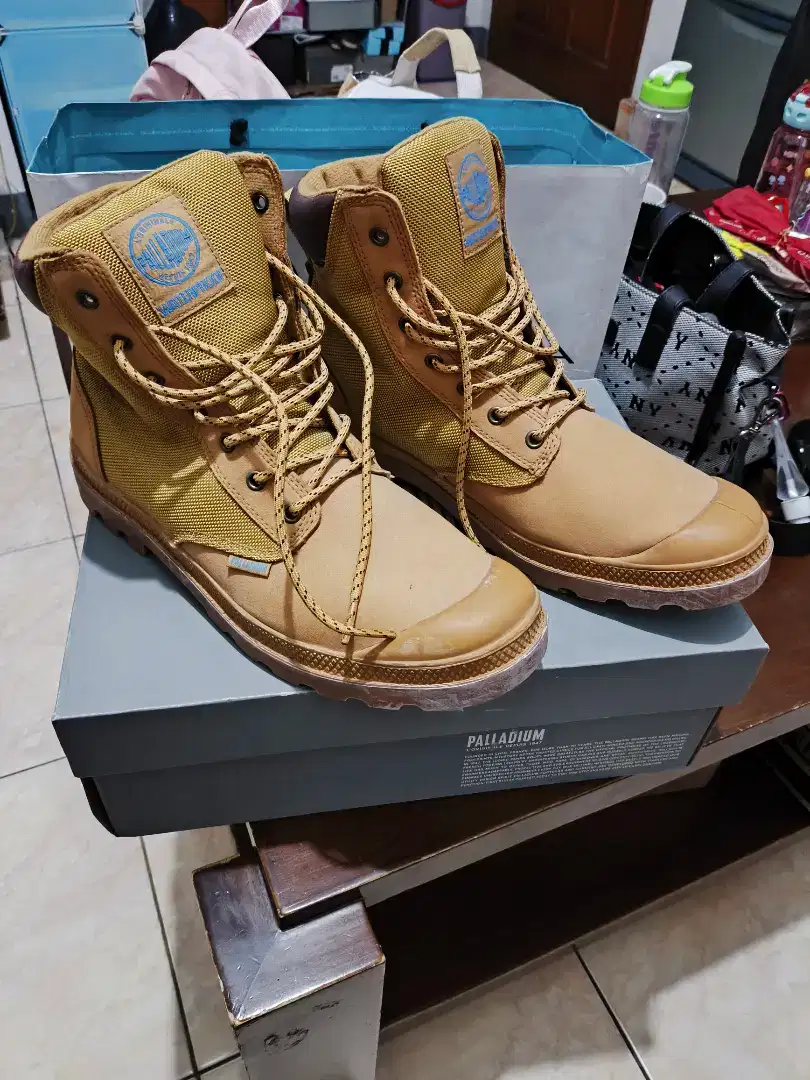 Sepatu Boot Palladium Pampa Sport Cuff Wpn - Size 44,5