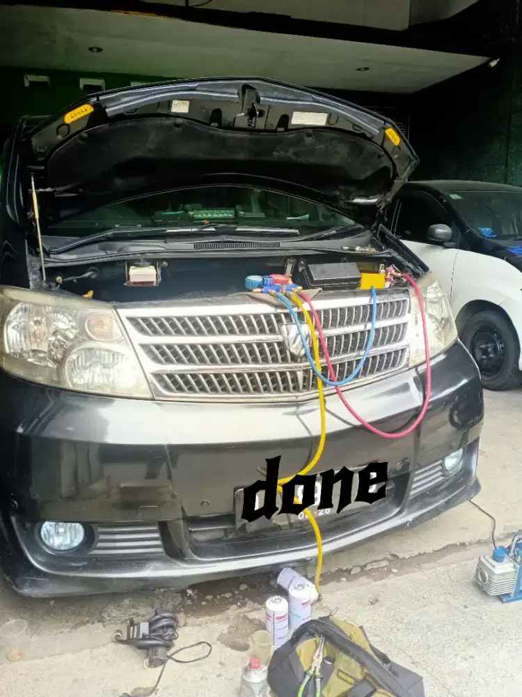 Service AC mobil panggilan