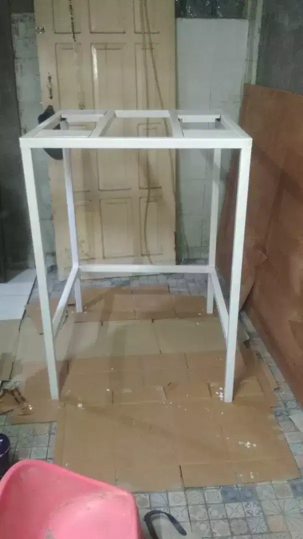 Rak meja stag mesin cuci