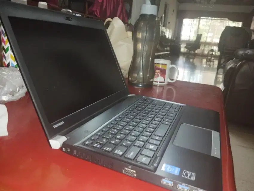Thosiba dynabook r734