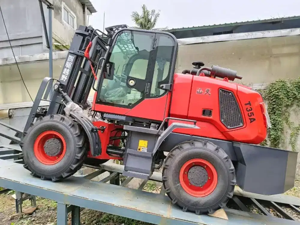 FORKLIFT  3,5 - 5 ton