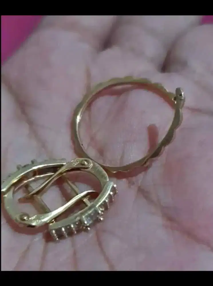 Terima Jual EMAS & BERLIAN