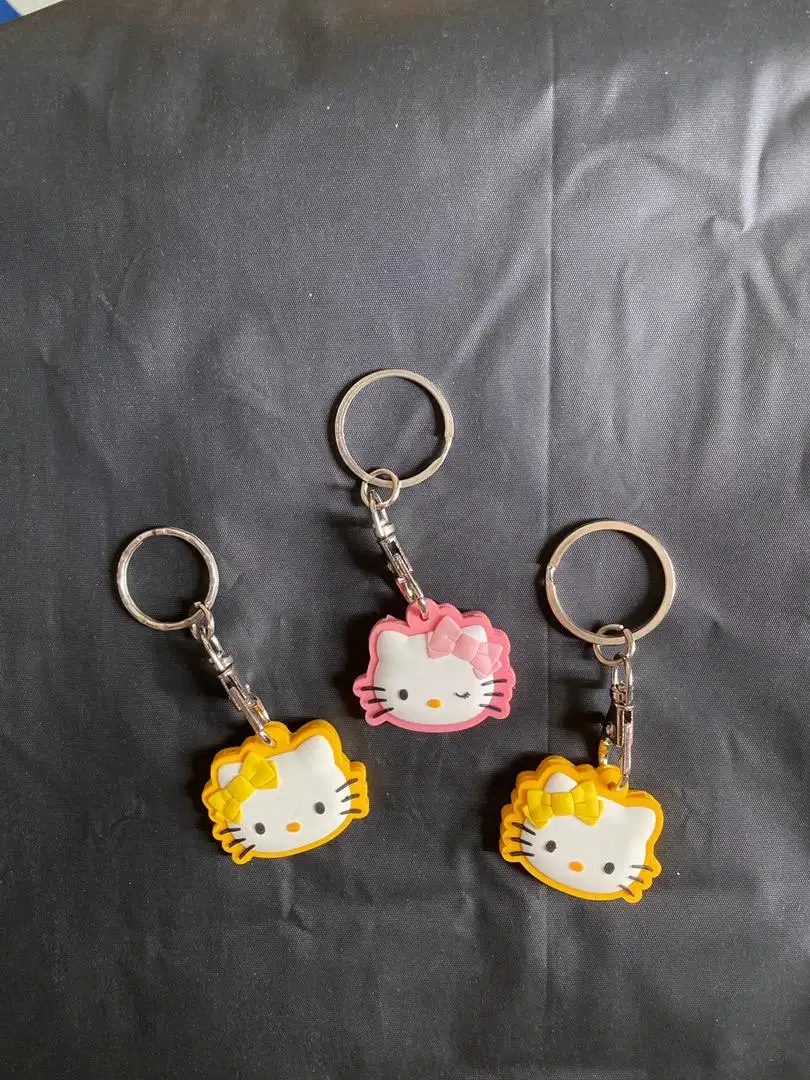 Gantungan kunci Hello Kitty