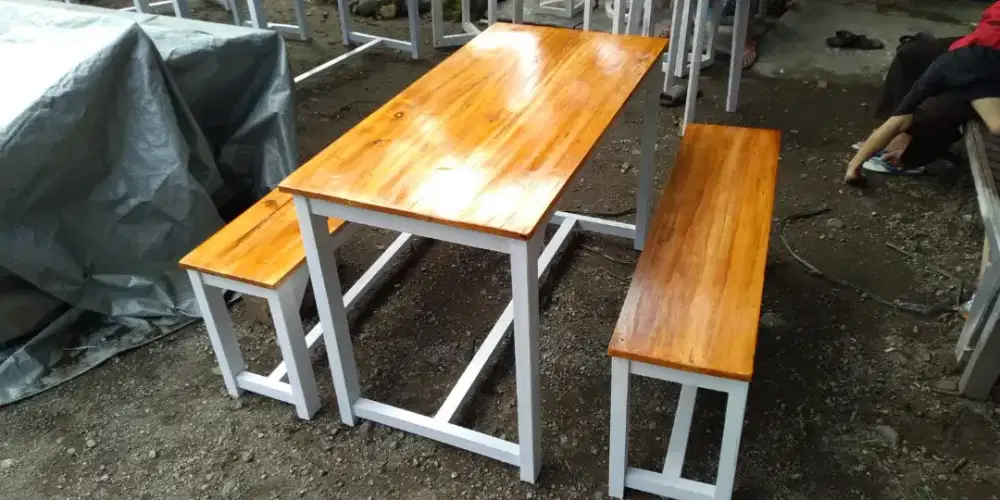 Meja set kursi cafe