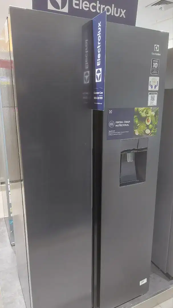 KULKAS SBS ELECTROLUX ESE 5441A-BID