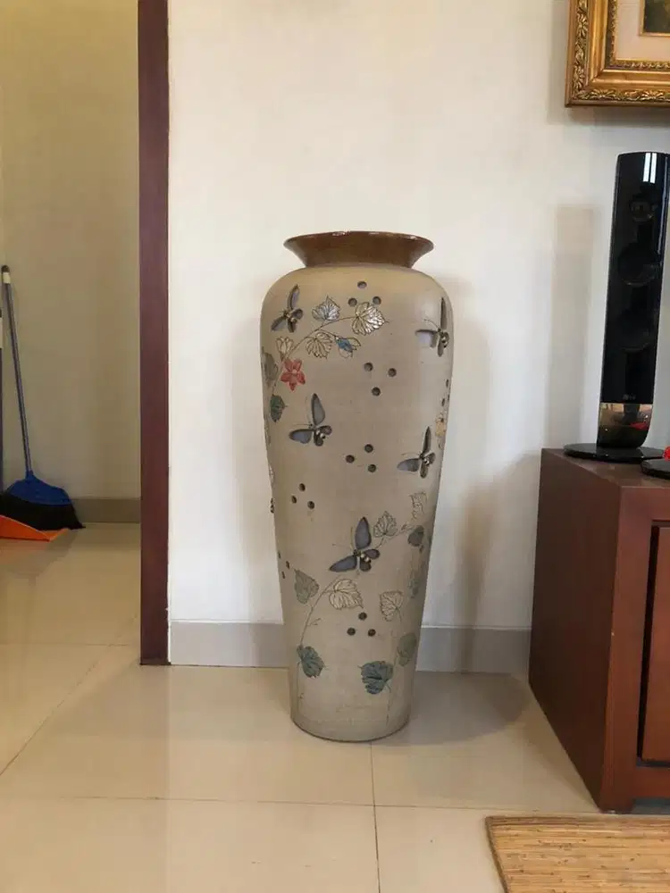 Guci antik lampu hias