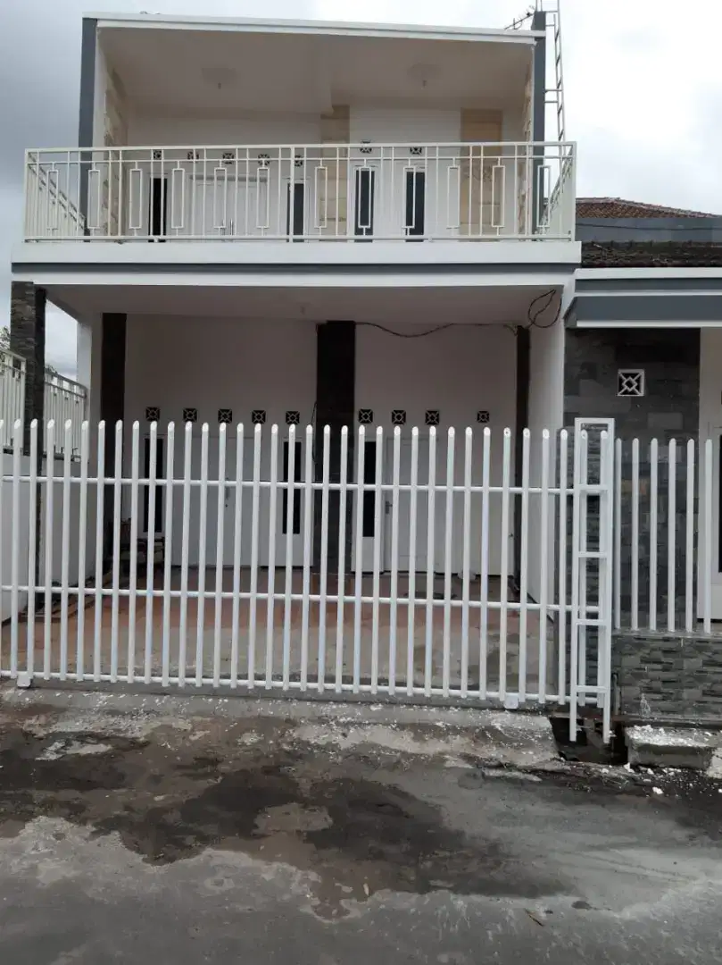 Disewakan Rumah 4 KT, 5KM, Garasi
