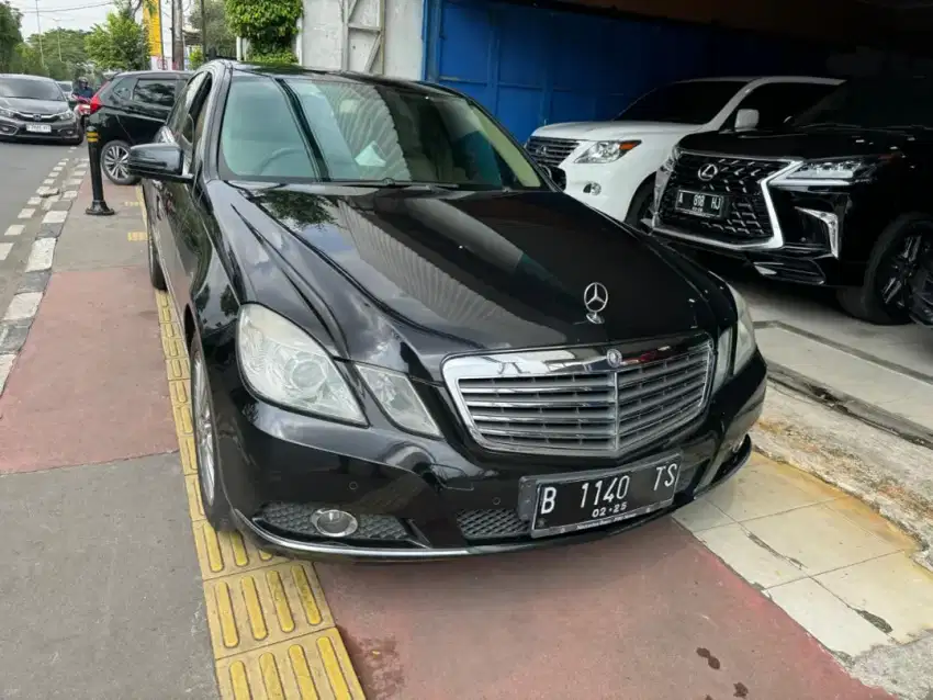 Mercy E250 AT th 2010 CGI siap pakai