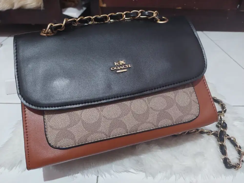 Tas Coach Tali Rantai warna Hitam Coklat