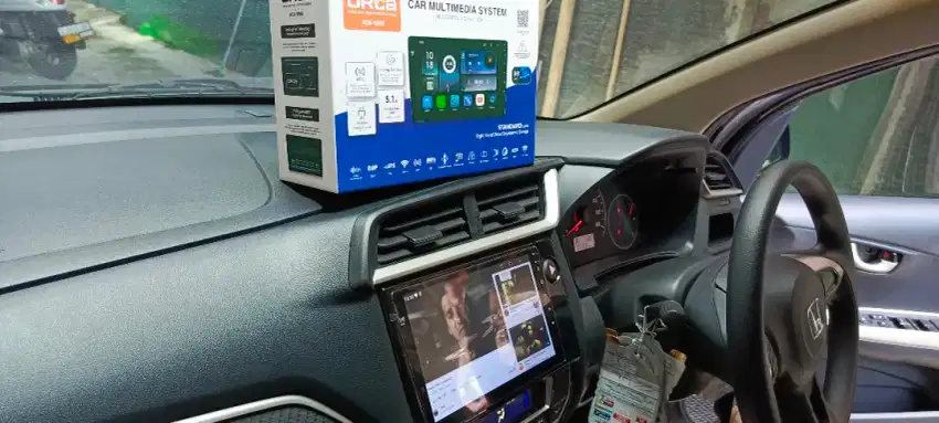 Pemasangan head unit android orca 9 inci di honda brio, Mobilio ,brv