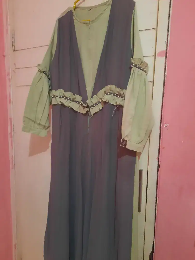 Atasan dan gamis preloved