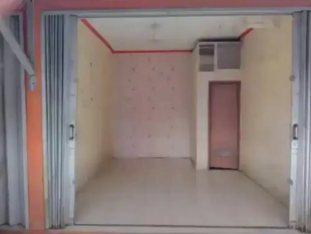 Disewakan Ruko Pinggir Jalan