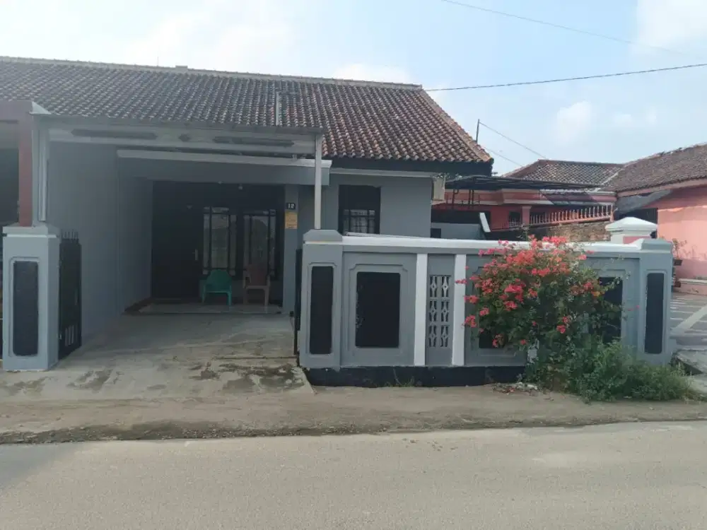 Di Jual Cepat Rumah Lokasi dekat dengan Pasar Dan RS ( o8ll74ll5ll)