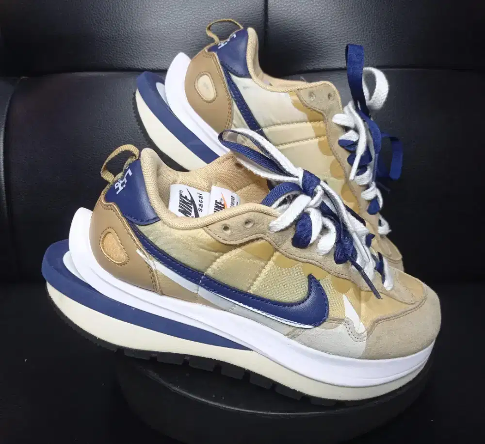 NIKE SACAI VAPORWAFFLE SESAME BLUE VOID