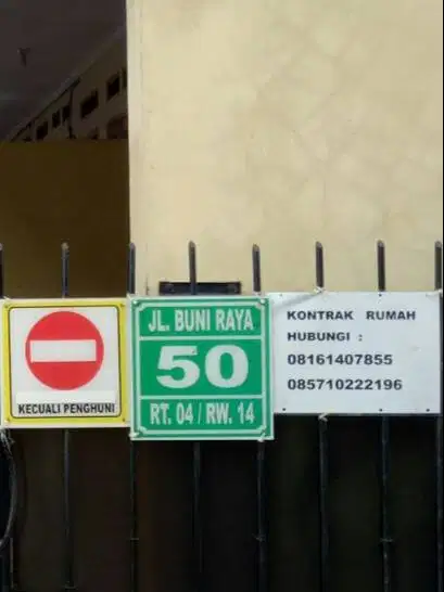 Unit Rumah Petakan Dengan dekat stasiun Depok Baru