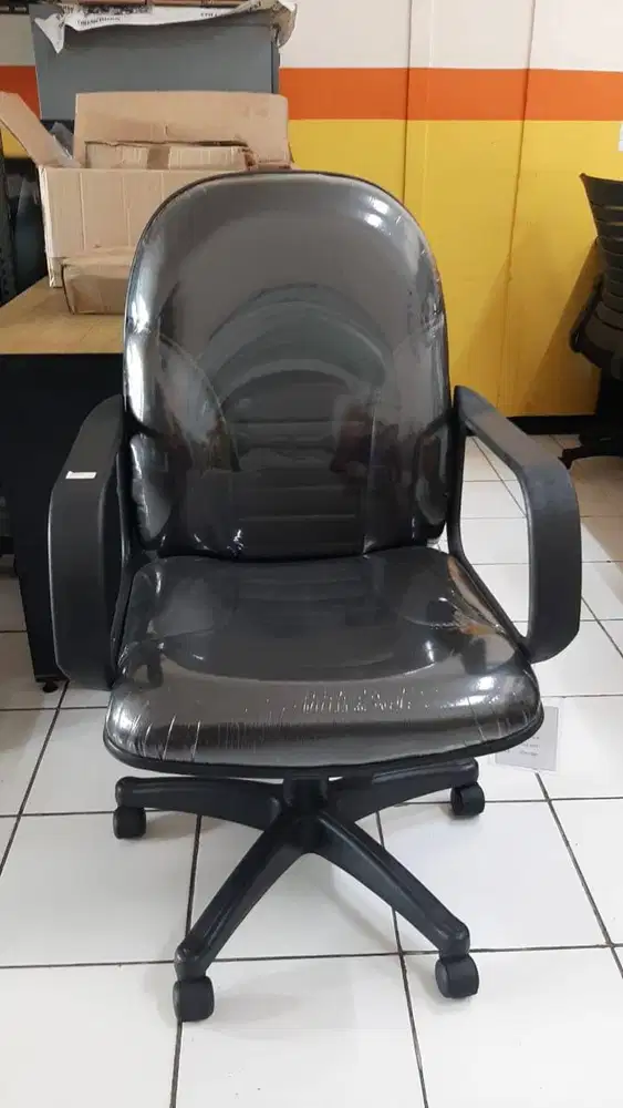 Kursi putar type KP450