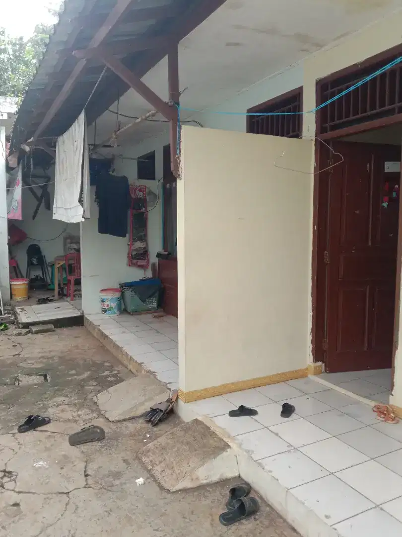 Jual rumah kontrakan 7 pintu 3 skat