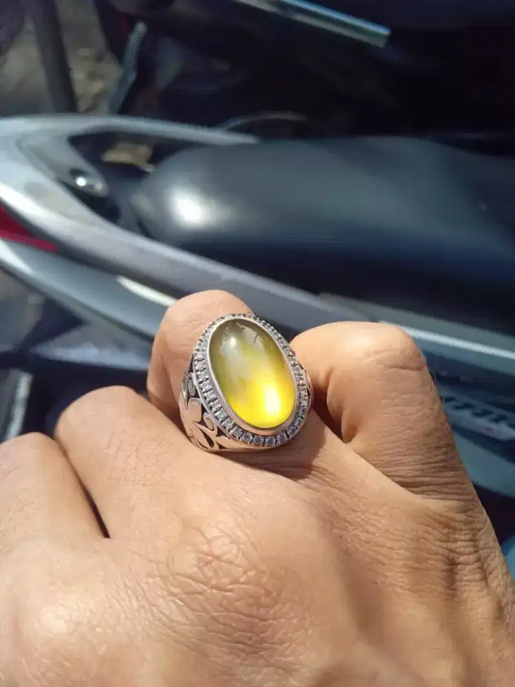 Batu biosolar change color