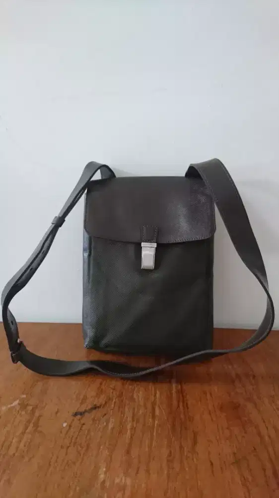 Louis Vuitton taiga saratov