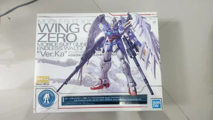 Bandai MG Wing Gundam Zero Custom Ew Ver. Ka Endless Waltz