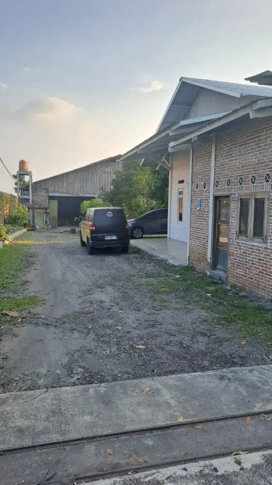 Pabrik Mebel Dijual di Kadipiro, Banjarsari, Surakarta