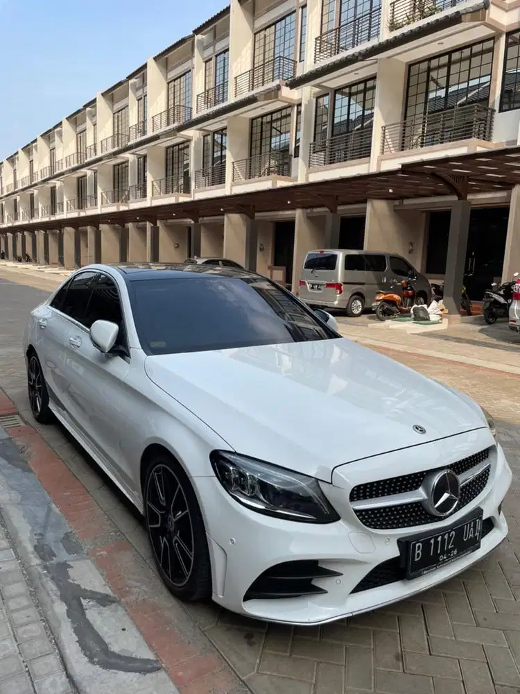 Mercedes Benz C300AMG Line Bensin CBU