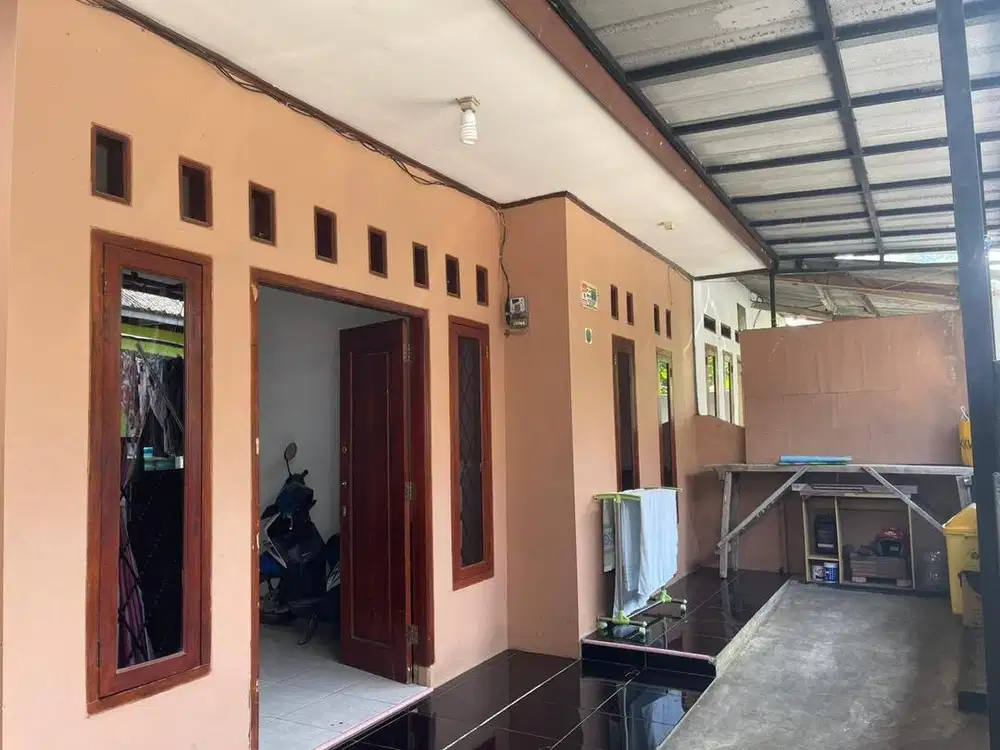 Di JUAL CEPAT Rumah Siap Huni pinggir Jalan raya