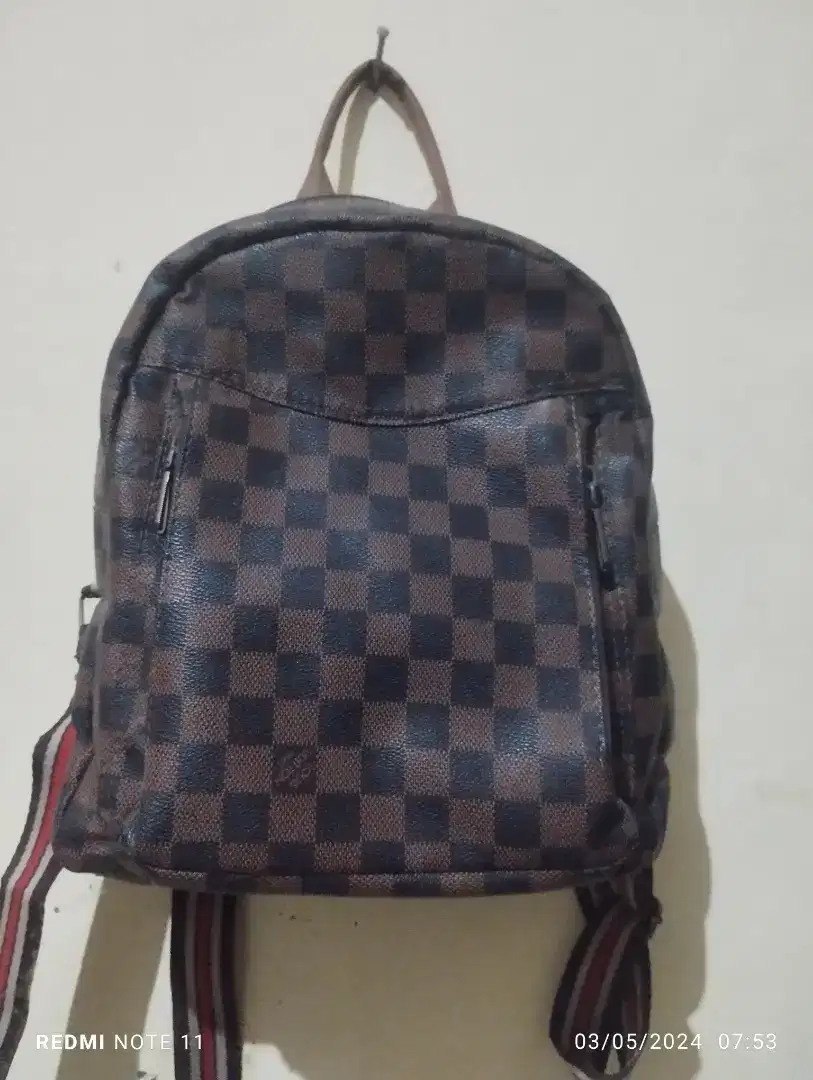 Ransel wanita ala LV