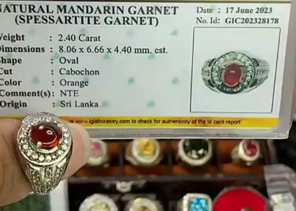 Mandarin Garnet Sri Lanka luxury stone