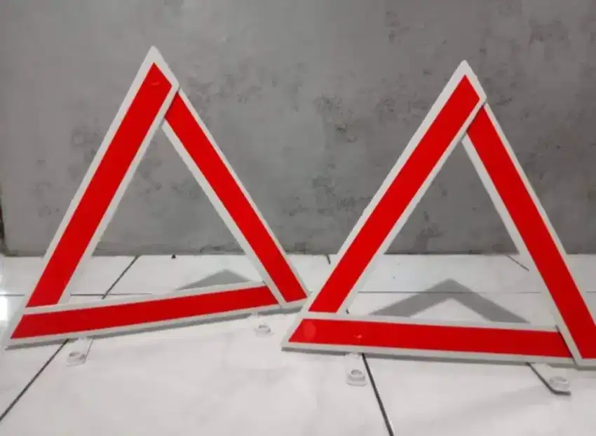Segitiga Pengaman Bayar dirumah cukup 30K