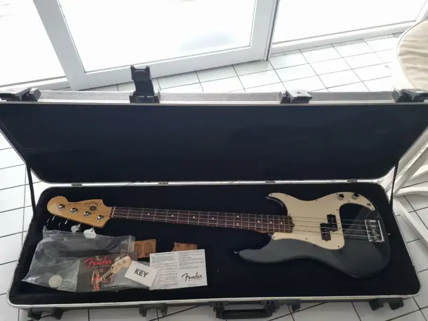 JUAL BASS FENDER PRECISION USA American Standar