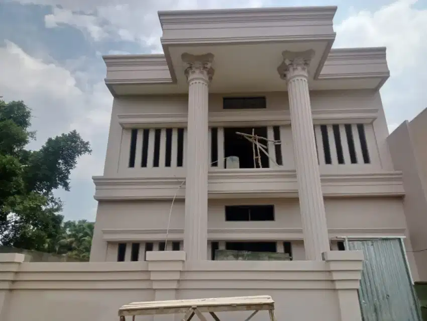 Di Jual Rumah Baru JUMBO dan Mewah di tengah kota Palembang