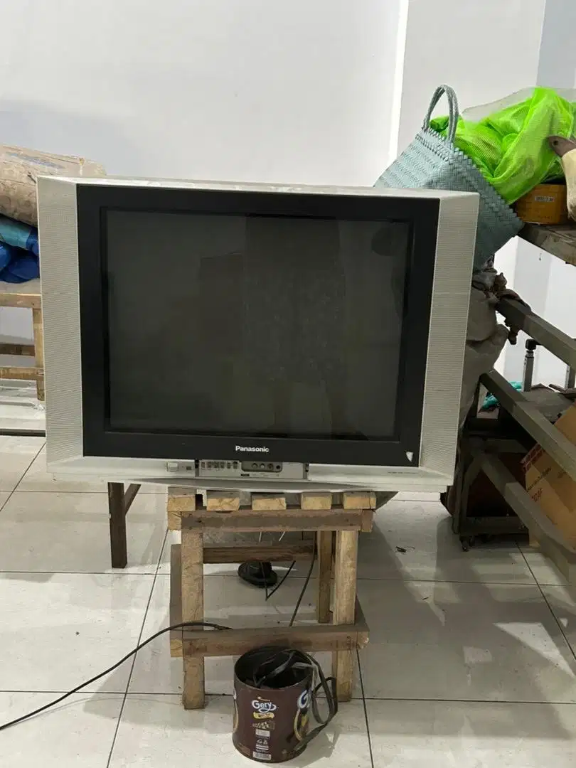 TV panasonic 29”