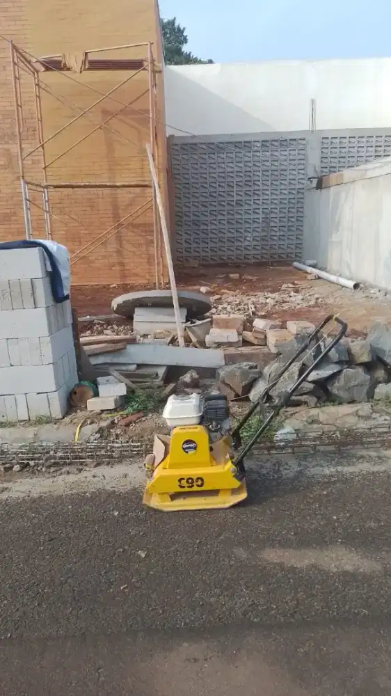 Alat pemadat tanah bangunan jabodetabek stamper baby roller tandem3ton