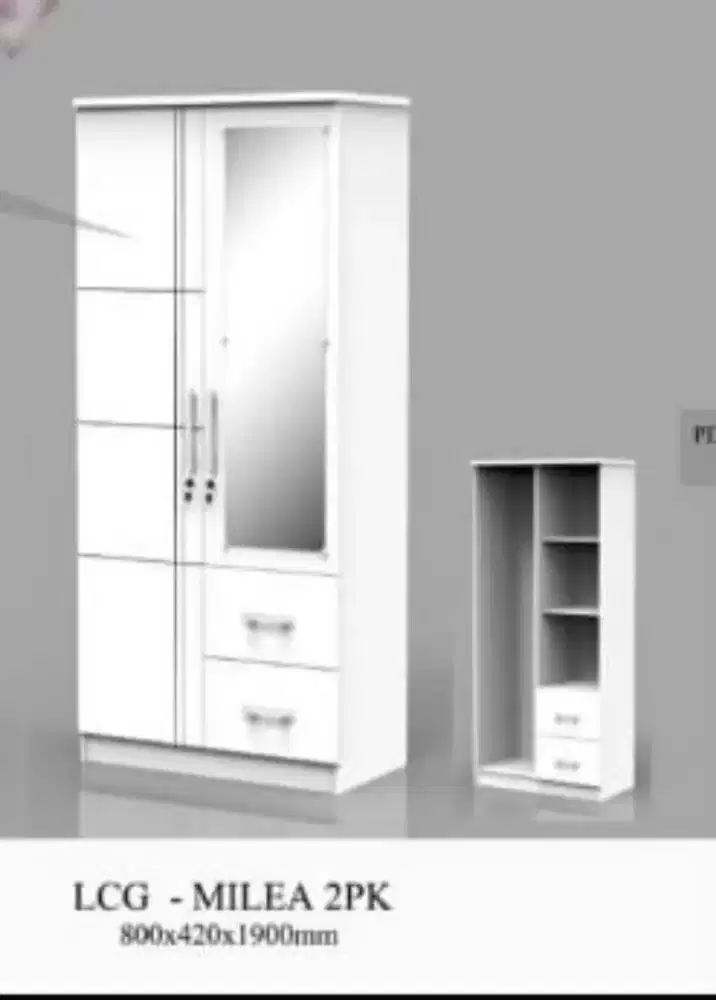 Lemari baju 2 pintu ada laci