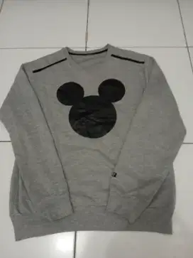 Sweater Mickey mouse pria dan wanita