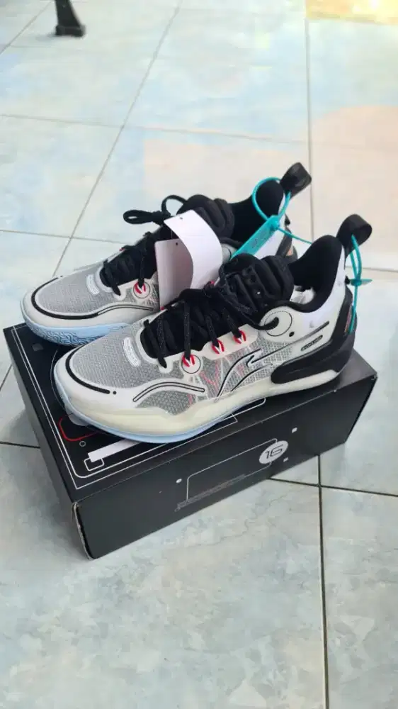 Sepatu basket liren yushuai 16 v2