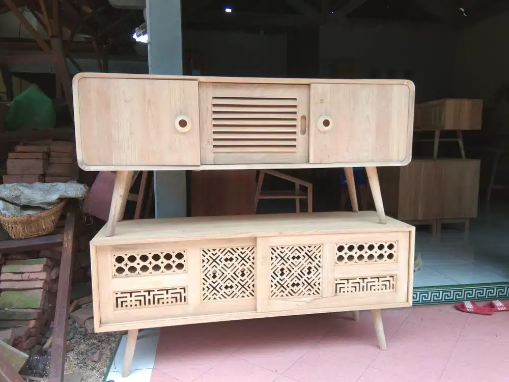 Buffet diswar kayu jati solid