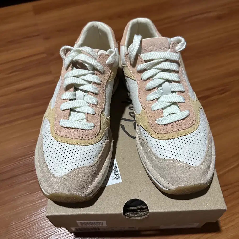 Sepatu Clarks Original