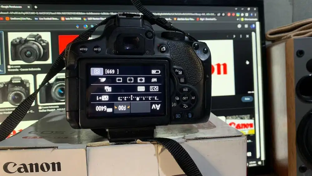 Canon EOS 750D BANYAK BONUS!